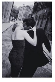 "Her Kiss, SoHo, NYC" - Art Print | Movie Poster Prints from Posterazzi