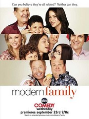 Modern Family - Photo Print | Movies, Music, TV Posters from Posterazzi