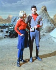 Lost in Space - Photo Print | Movies, Music, TV Posters from Posterazzi