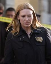 Anna Torv - Photo Print | Movies, Music, TV Posters from Posterazzi