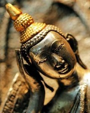 Bouddha Dore - Art Print | Movie Poster Prints from Posterazzi