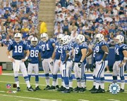 2005 Colts Huddle - Sports Photo Print | Posters from Posterazzi