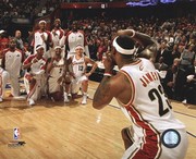 LeBron James 2008-09 Takes team picture - Sports Photo Print | Posters from Posterazzi
