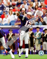 Tom Brady 2010 Action - Sports Photo Print | Posters from Posterazzi