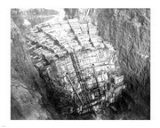 As the Hoover Dam forms - Art Print | Poster Prints from Posterazzi
