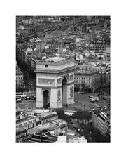 Arc de Triomphe - Art Print | Movie Poster Prints from Posterazzi