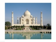 Facade of the Taj Mahal, Agra, Uttar Pradesh, India - Art Print | Poster Prints from Posterazzi